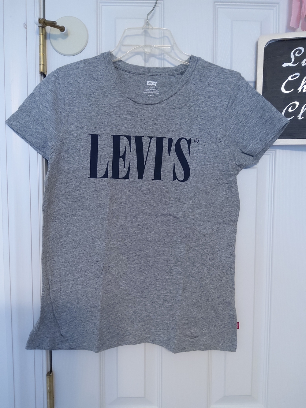 Levi's Gray Logo Crew Neck Tee